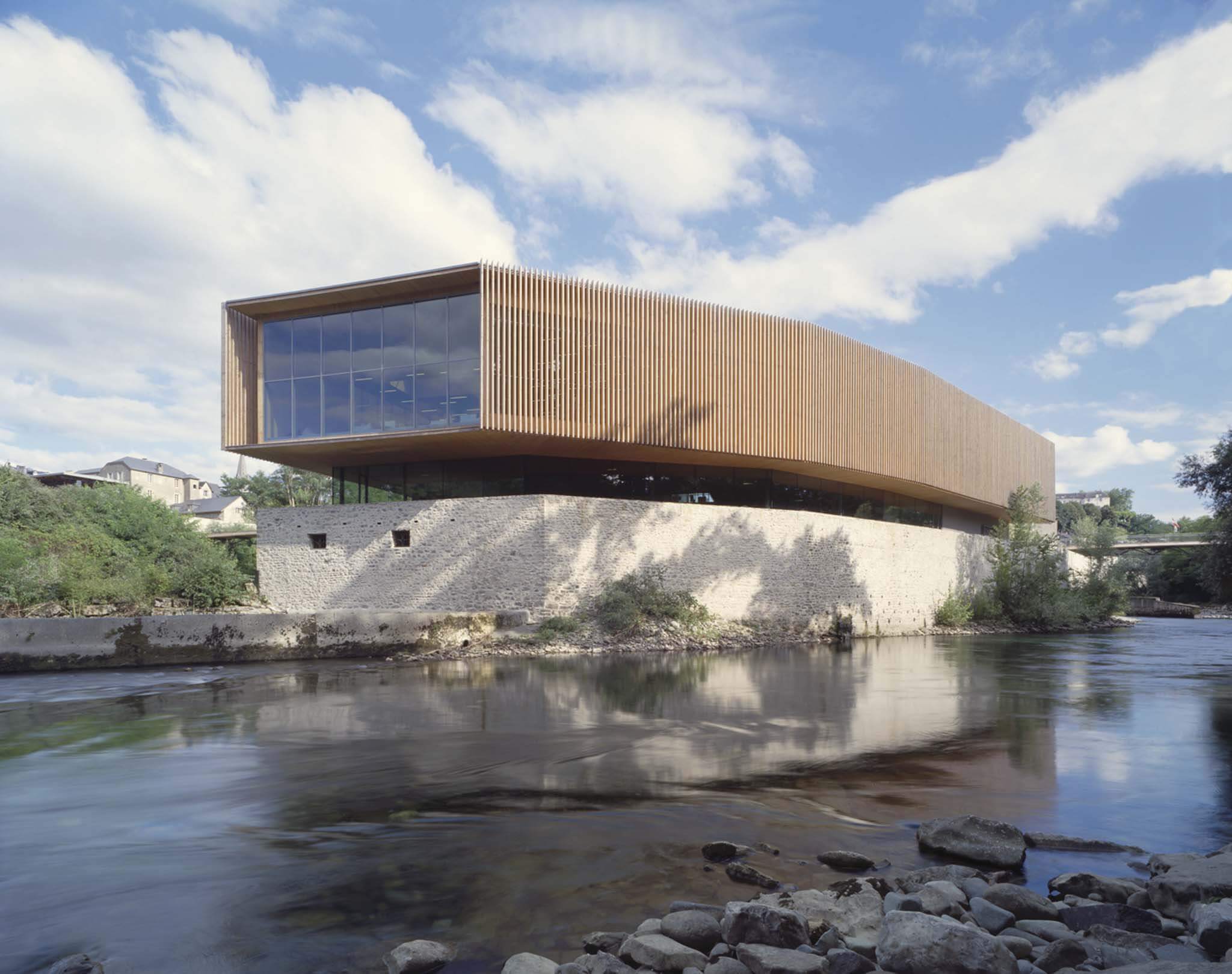 Unveiling the Allure of Industrial Architecture: A Blend of Functionality and Aesthetics